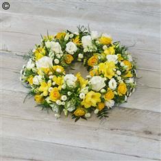 Scented Yellow Wreath Large
